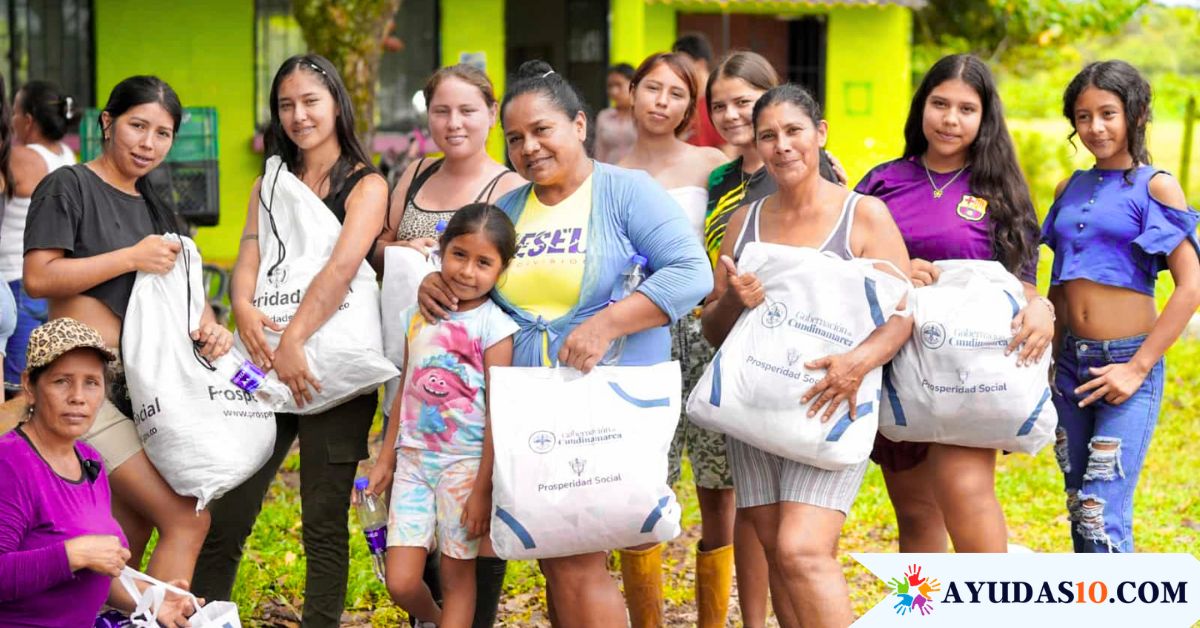 Entrega de ayuda humanitaria a familias afectadas por sismo en Cundinamarca