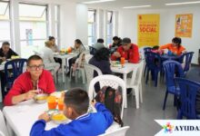Personas vulnerables reciben atención alimentaria en el nuevo comedor comunitario de Rafael Uribe Uribe, Bogotá