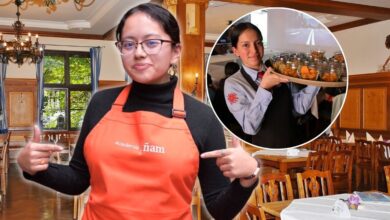 Jóvenes en formación gastronómica durante un taller de la Academia Ñam