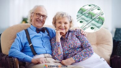 Personas mayores de 60 años reciben bonos y subsidios en Colombia
