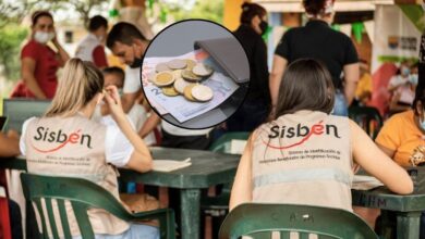 Funcionarios del Sisbén atendiendo a ciudadanos en Cali