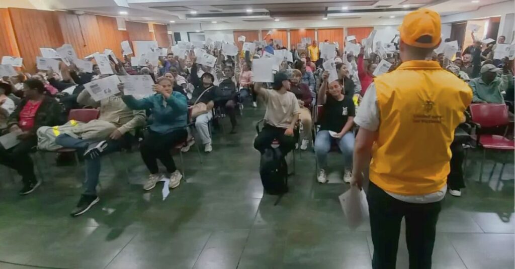 Víctimas en Antioquia reciben indemnización