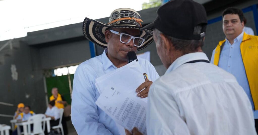 Entrega de indemnizaciones a víctimas del conflicto armado en Ciénaga, Magdalena