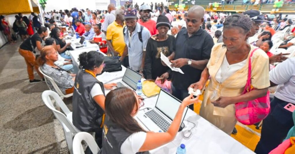 Prosperidad Social atiende durante 48 horas seguidas a adultos mayores por el Pilar Solidario