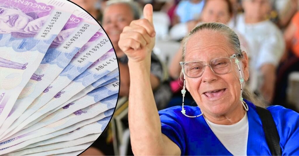 Persona mayor sonriendo al recibir su pago de $230.000 del programa Colombia Mayor