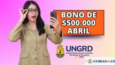 Ciudadano consultando el pago del bono de 500 mil pesos de la UNGRD