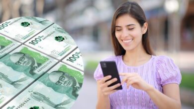 Beneficiaria de Renta Ciudadana realizando el cobro de su giro de renta ciudadana