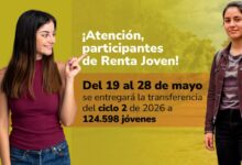 Estudiante universitario consultando el pago de Renta Joven
