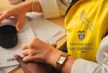 Sobrevivientes del conflicto armado reciben cartas de indemnización por parte de la Unidad para las Víctimas
