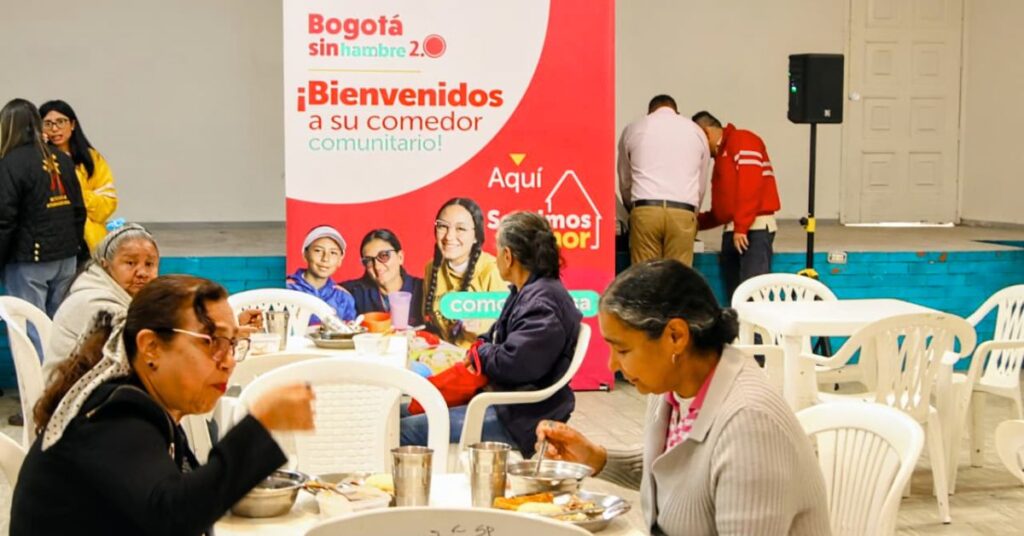 comida saludable en el nuevo comedor comunitario de la localidad de Rafael Uribe Uribe