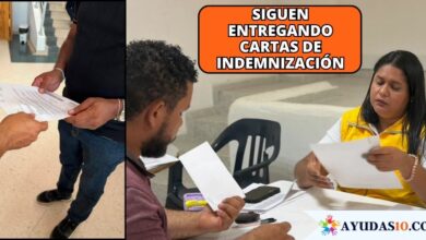 Víctimas del conflicto armado recibiendo sus cartas de indemnización administrativa