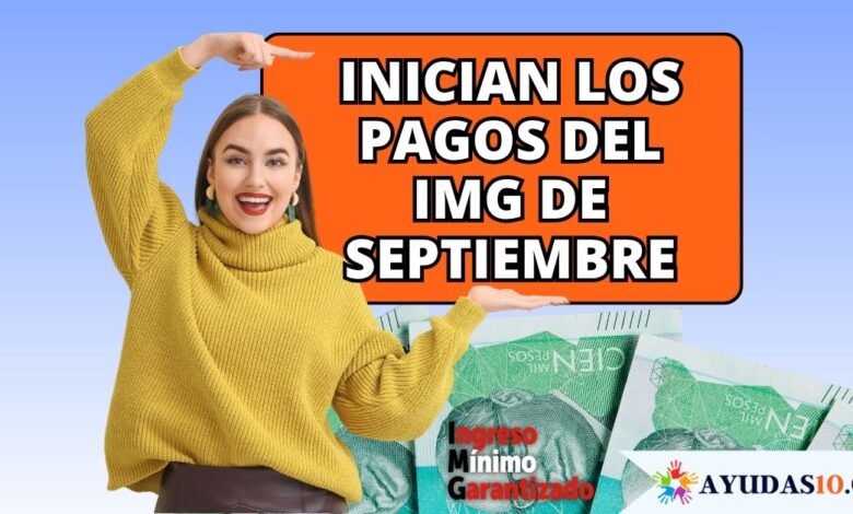 Ciudadana consultando los pagos de septiembre del Ingreso Mínimo Garantizado