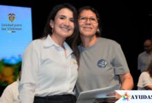 Entrega de cartas de indemnización judicial y administrativa a víctimas del conflicto en Santa Marta, Magdalena